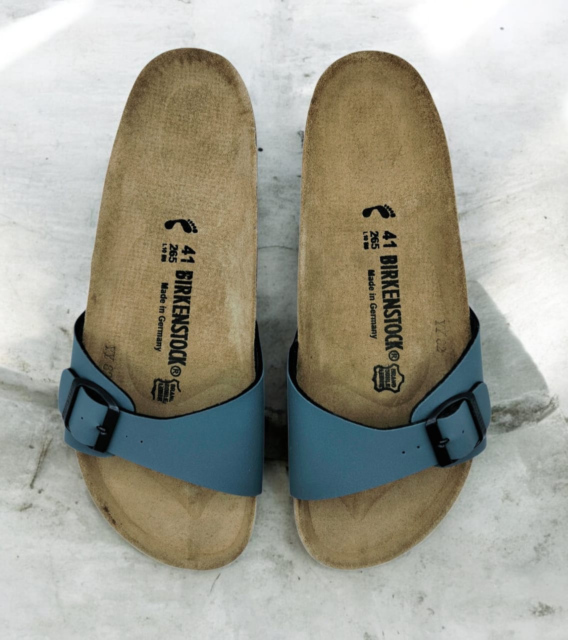 MADRID NUBUCK GRIS
