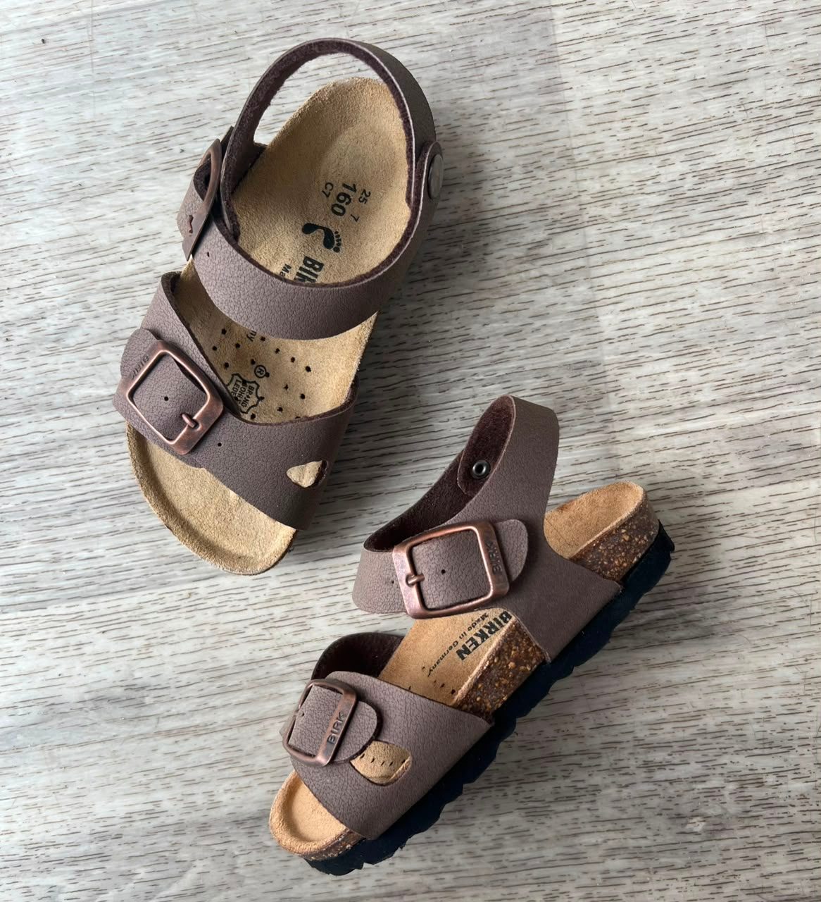 RIO ENF NUBUCK MARRON