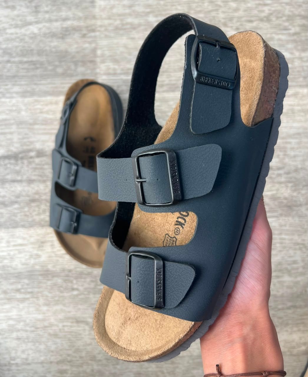 MILANO NUBUCK GRIS