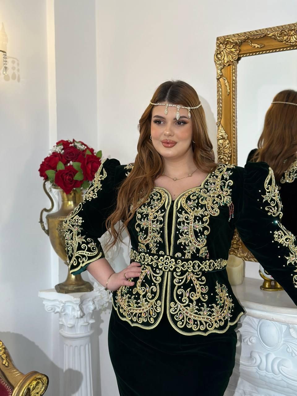 كراكو شعرة أشواق